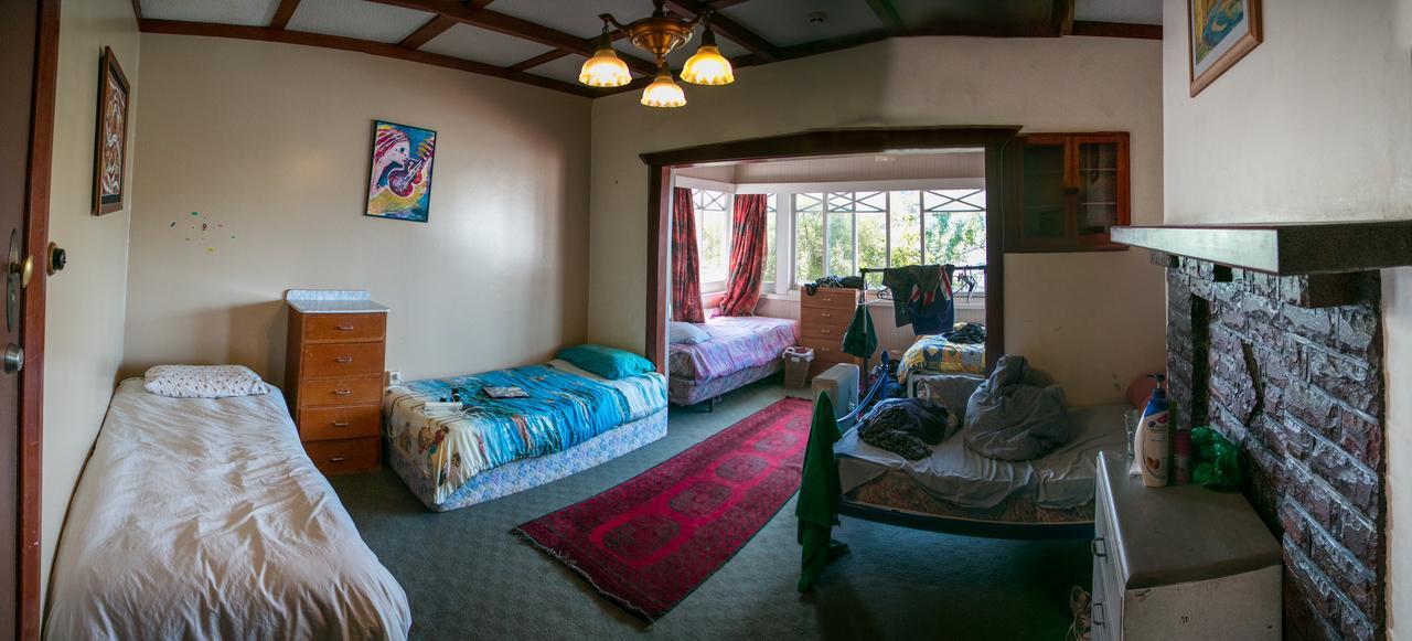 Single Bed in 5-Bed Mixed Dormitory Room